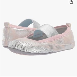 RO + ME Baby Girl-Child Mary Jane Crib Shoe 12-18ms